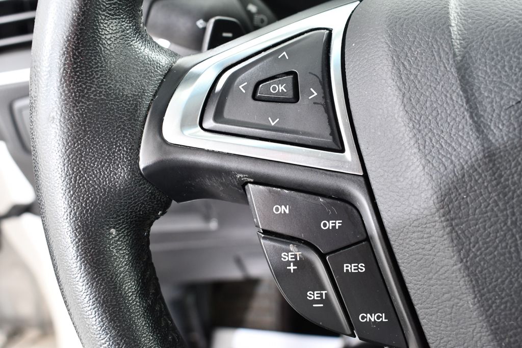 Used 2016 White Ford SEL image 30