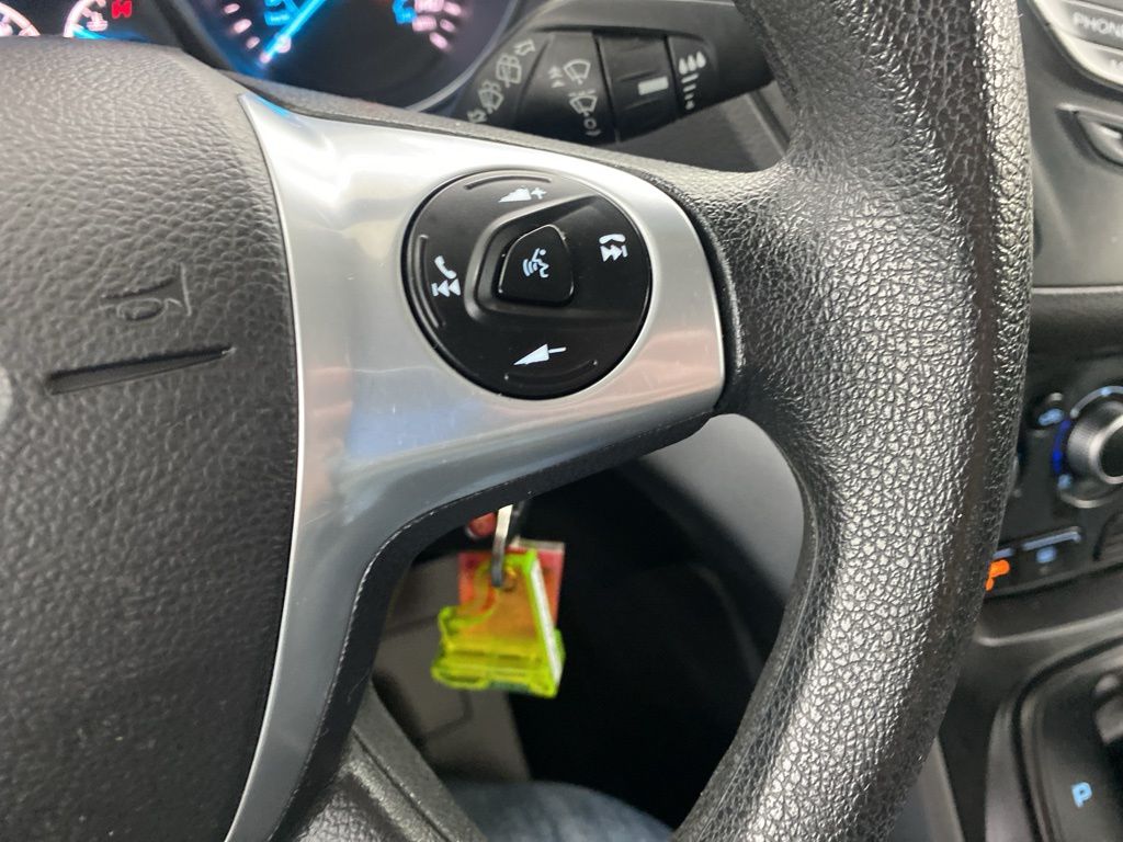 2016 Ford Escape SE photo