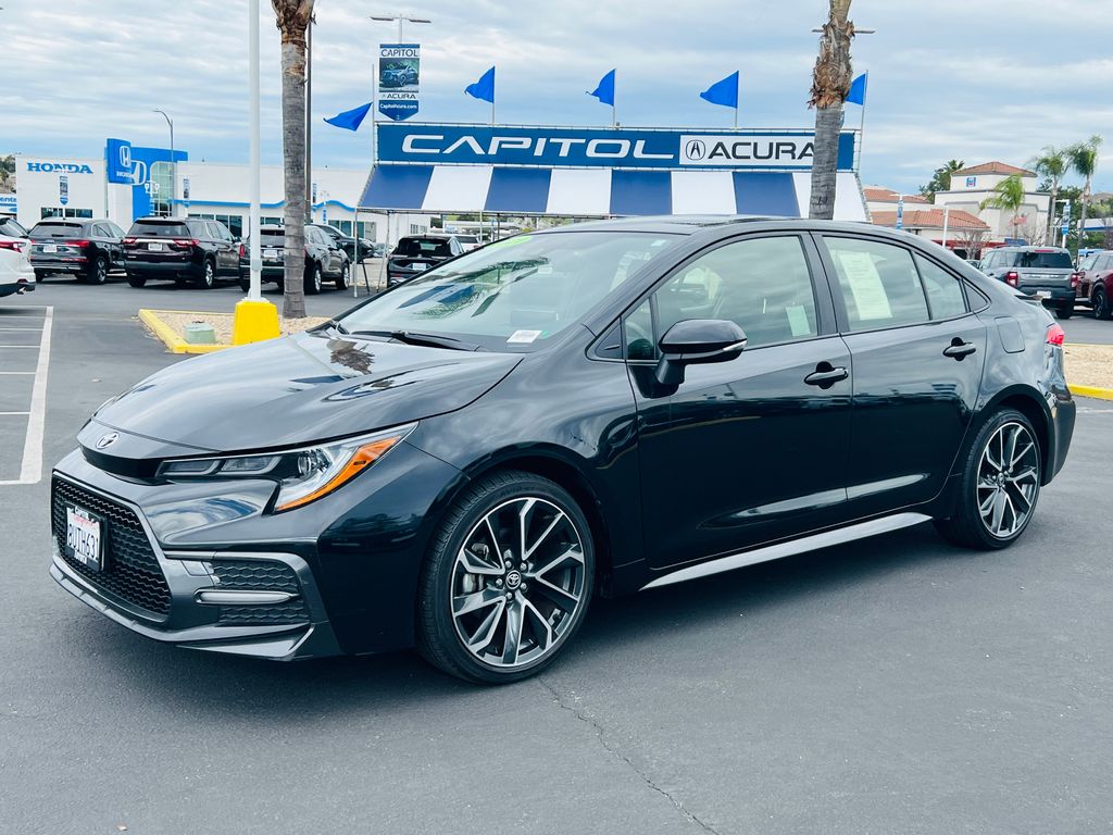 Thumbnail: 2021 Toyota Corolla - 4