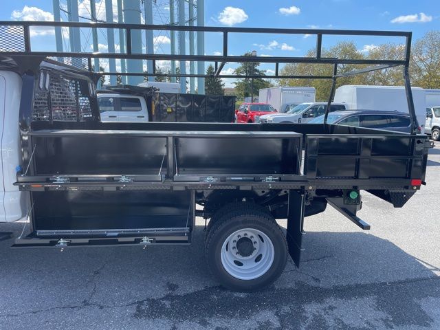 2025 Ford F-450 Chassis XL