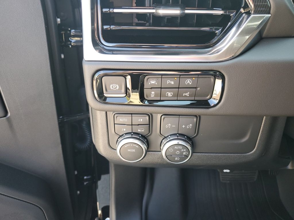 New Car 2025 Gmc Yukon  Elevation For Sale In Austin, Texas