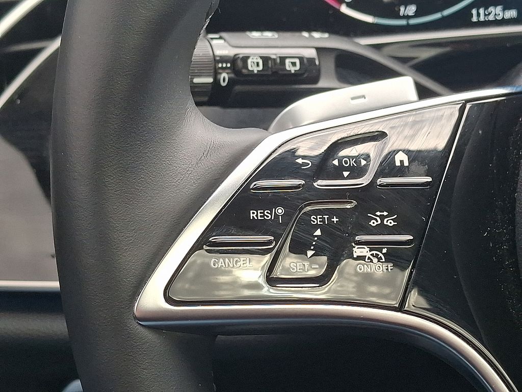 Thumbnail: 2025 Mercedes-Benz E-Class - 22