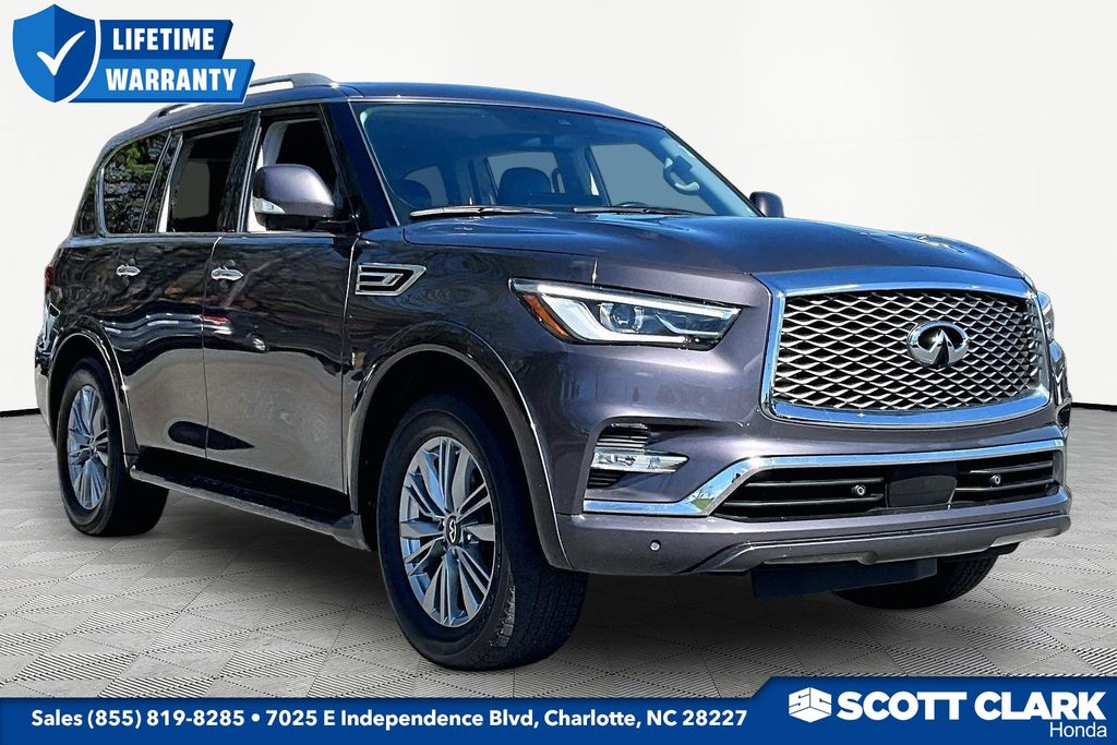 2024 INFINITI QX80 LUXE