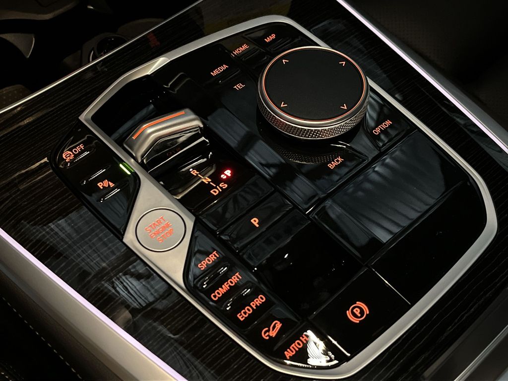 Thumbnail: 2026 BMW X5 - 20