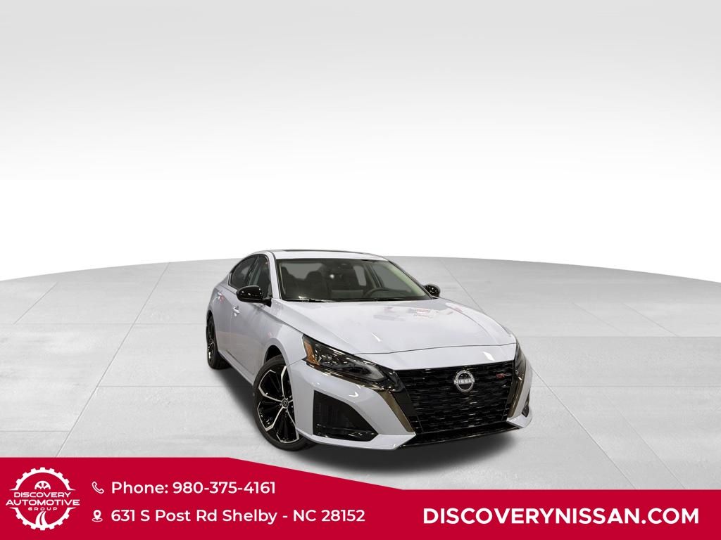 2025 Nissan Altima 2.5 SR FWD
