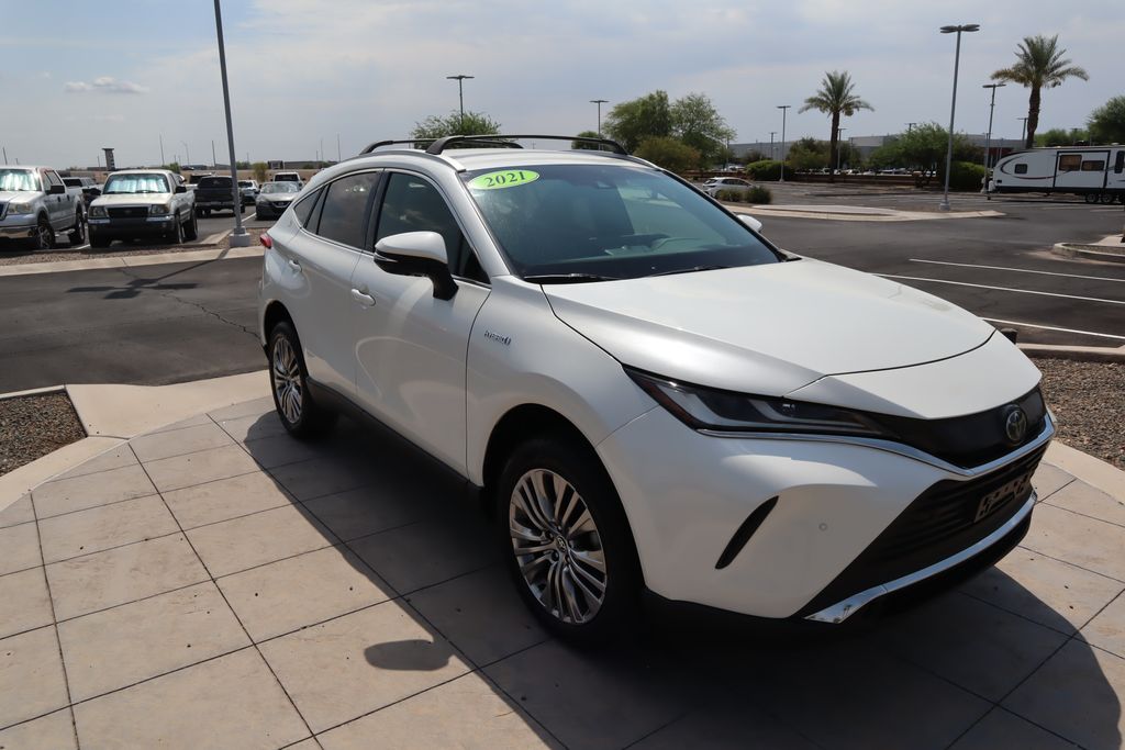 Thumbnail: 2021 Toyota Venza - 3