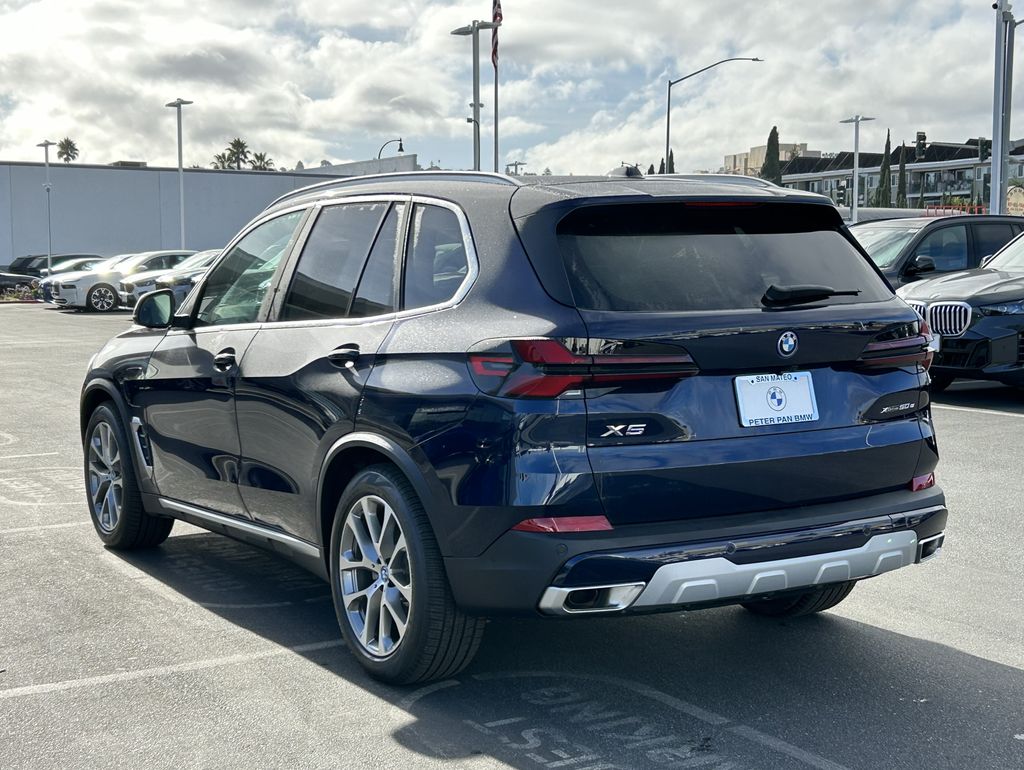 2025 BMW X5 xDrive50e 3