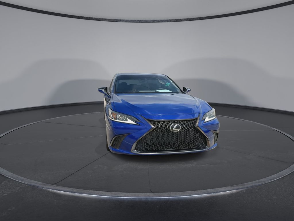 Thumbnail: 2021 Lexus ES - 3