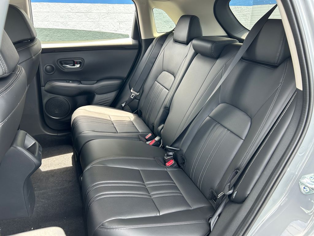 Thumbnail: 2027 Honda HR-V - 19