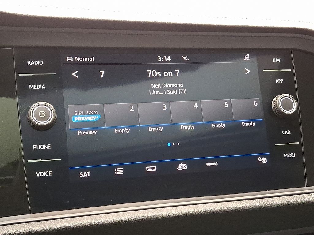 Thumbnail: 2019 Volkswagen Jetta - 19