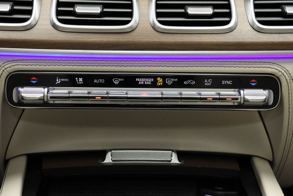 Thumbnail: 2024 Mercedes-Benz GLS - 27