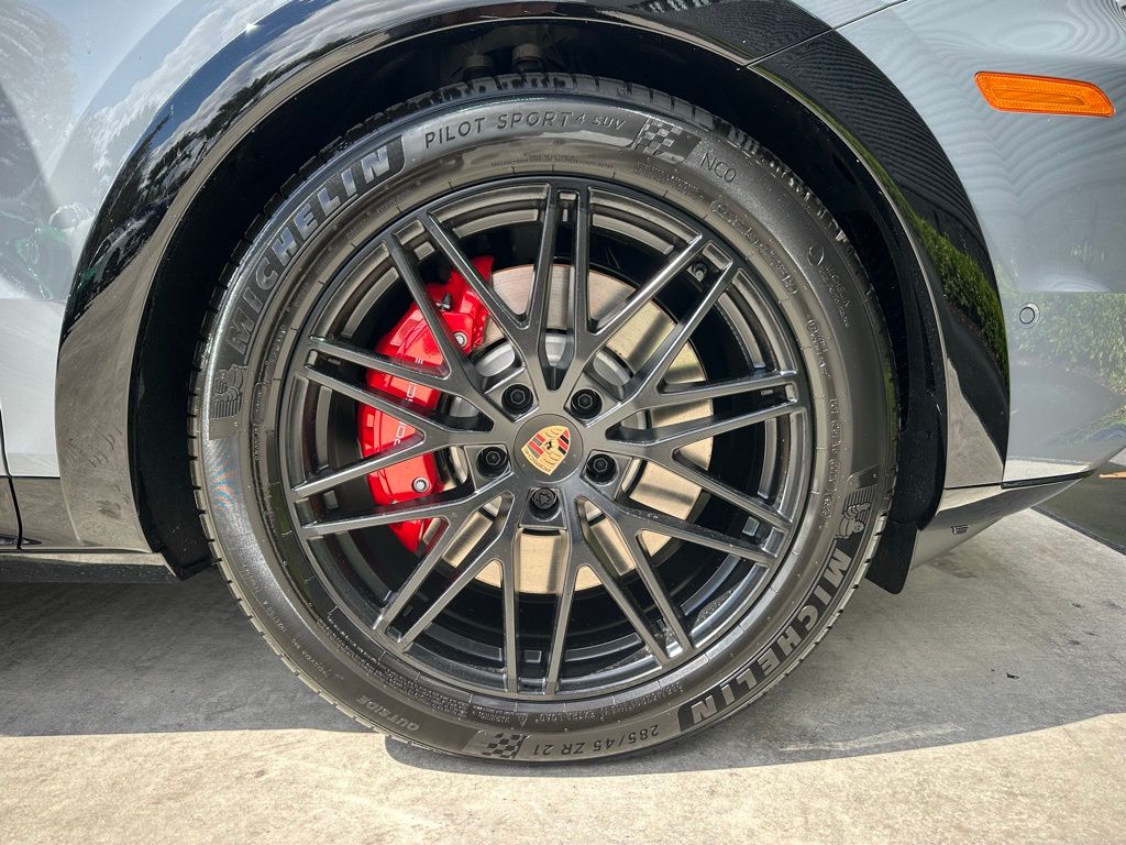 Thumbnail: 2026 Porsche  - 15