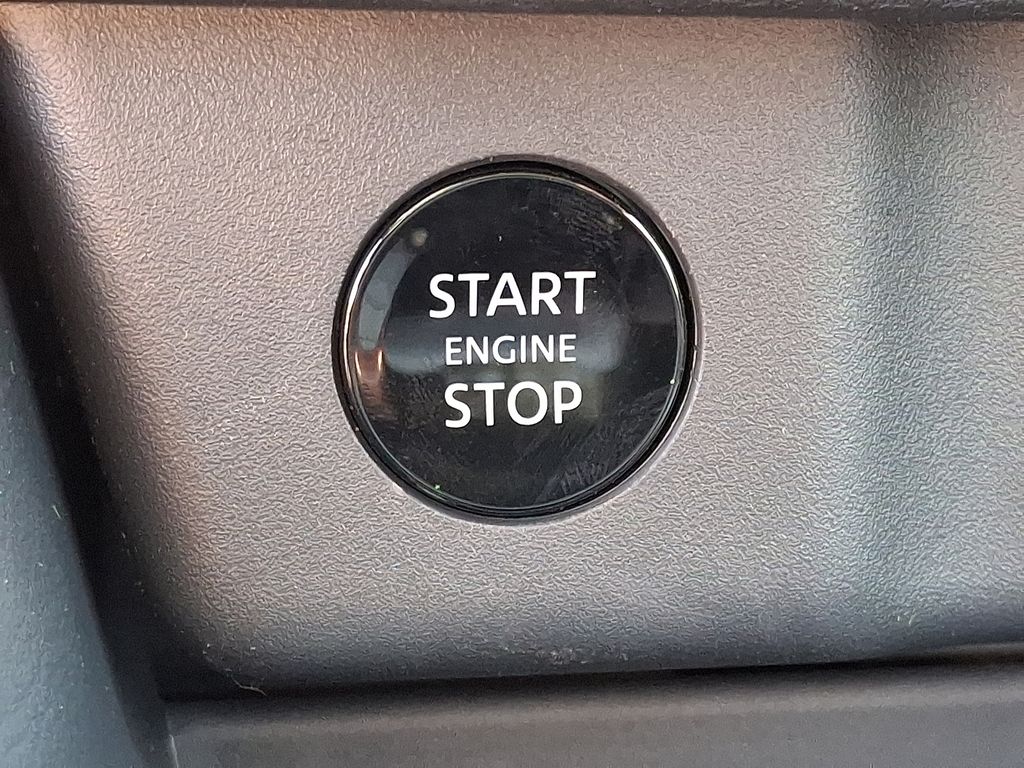 2026 Nissan Rogue — photo 15