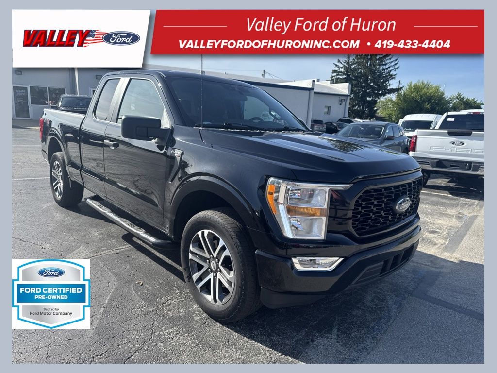 Black Metallic 2021 Ford F-150 XL SuperCab 4WD Pickup Truck Four-Wheel Drive Automatic