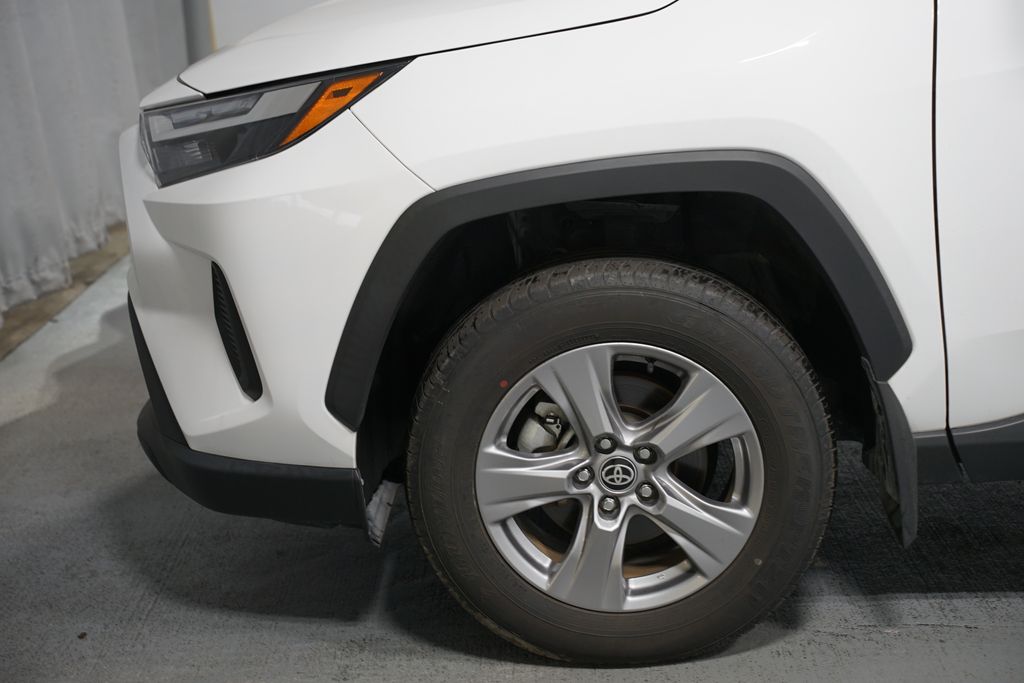 Thumbnail: 2024 Toyota RAV4 - 5