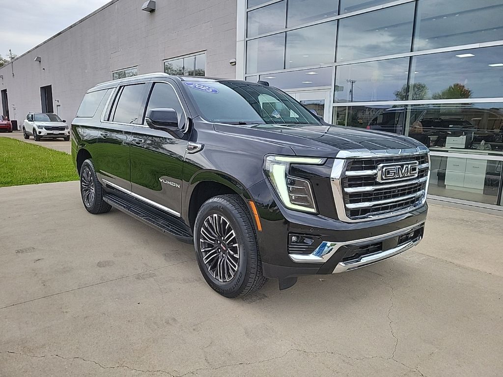 Onyx Black 2025 GMC Yukon XL Elevation 4WD SUV / Crossover Four-Wheel Drive