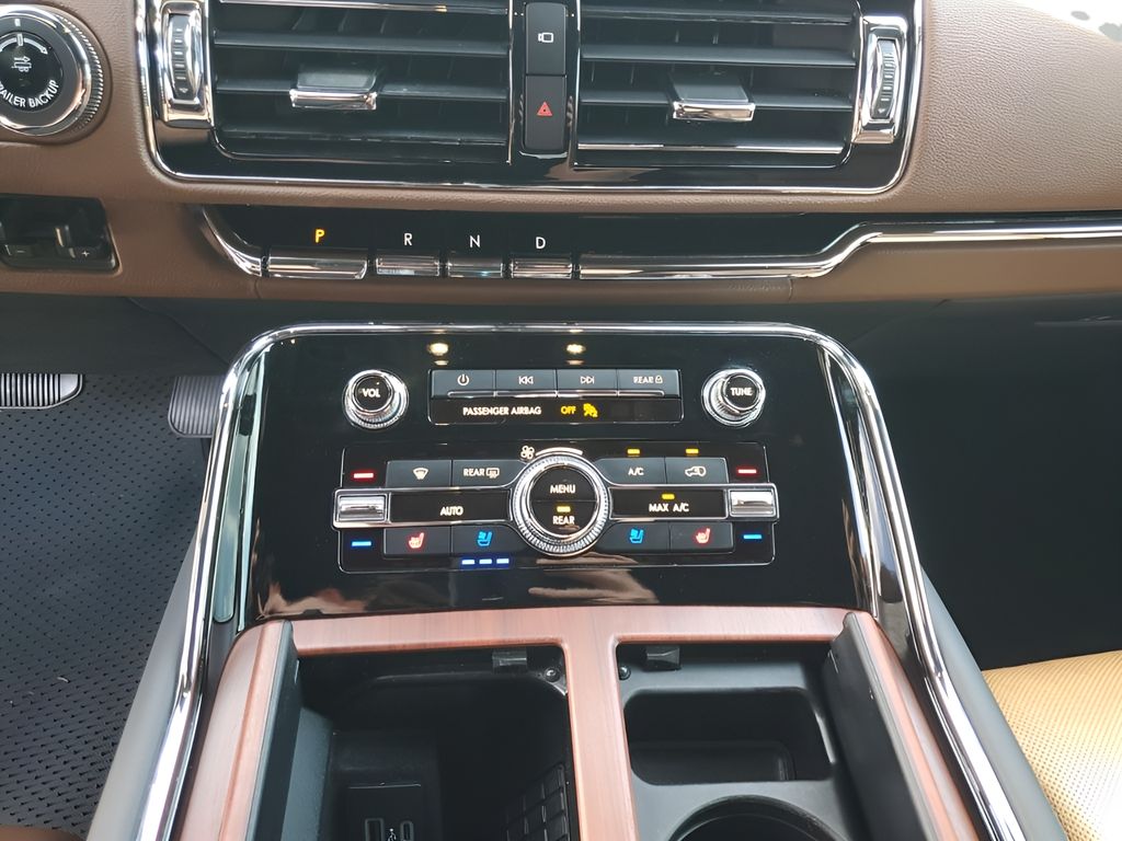 Used Car 2023 Lincoln Navigator  L Reserve For Sale Under $60,000 In Austin, Texas
