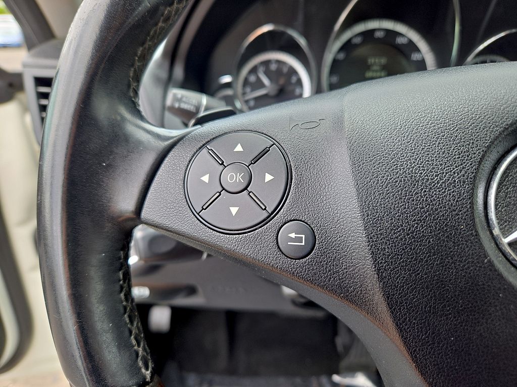 2011 Mercedes-Benz E-Class E550 - Photo 23