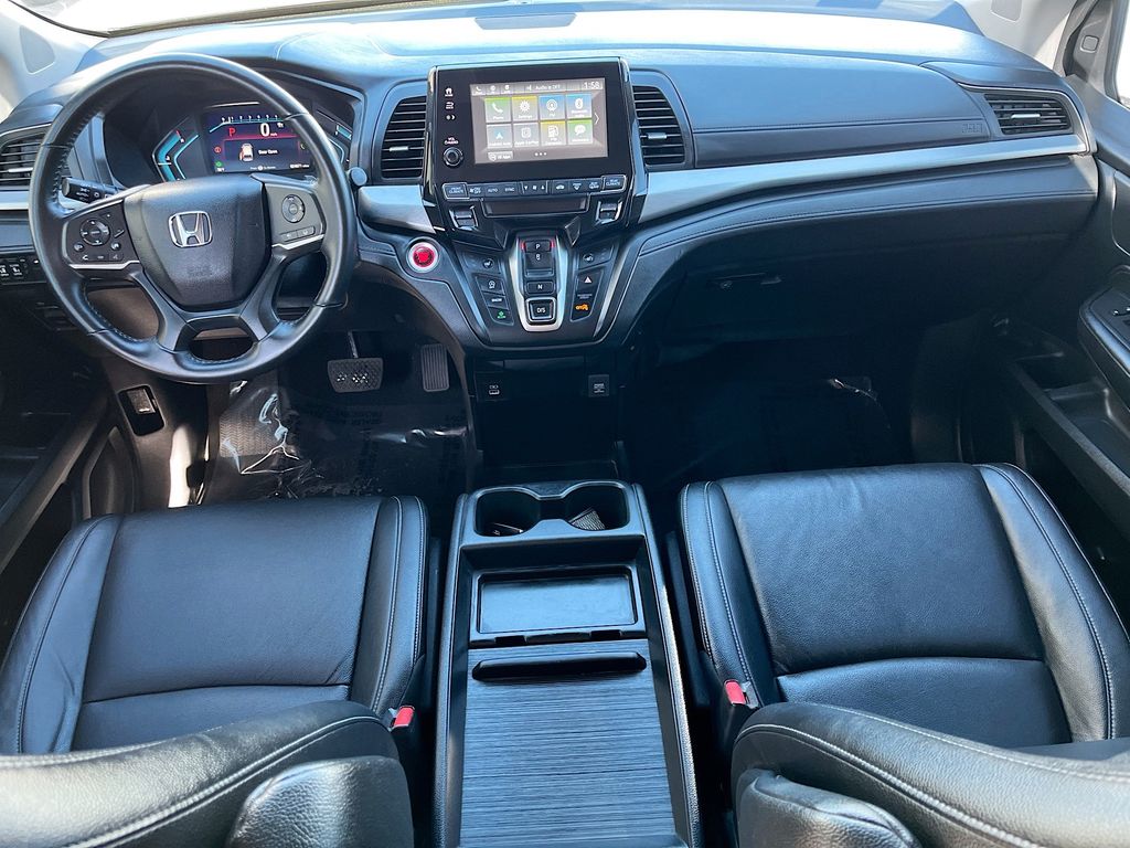 Used 2024 Black Honda EX-L image 22