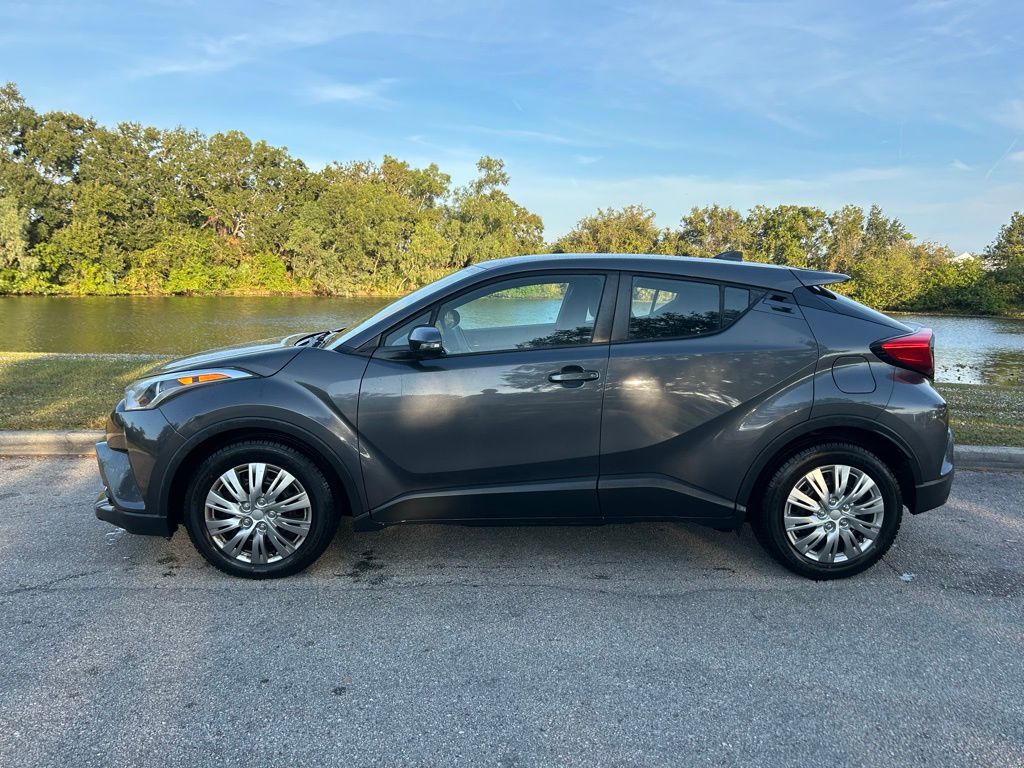 Thumbnail: 2019 Toyota C-HR - 2