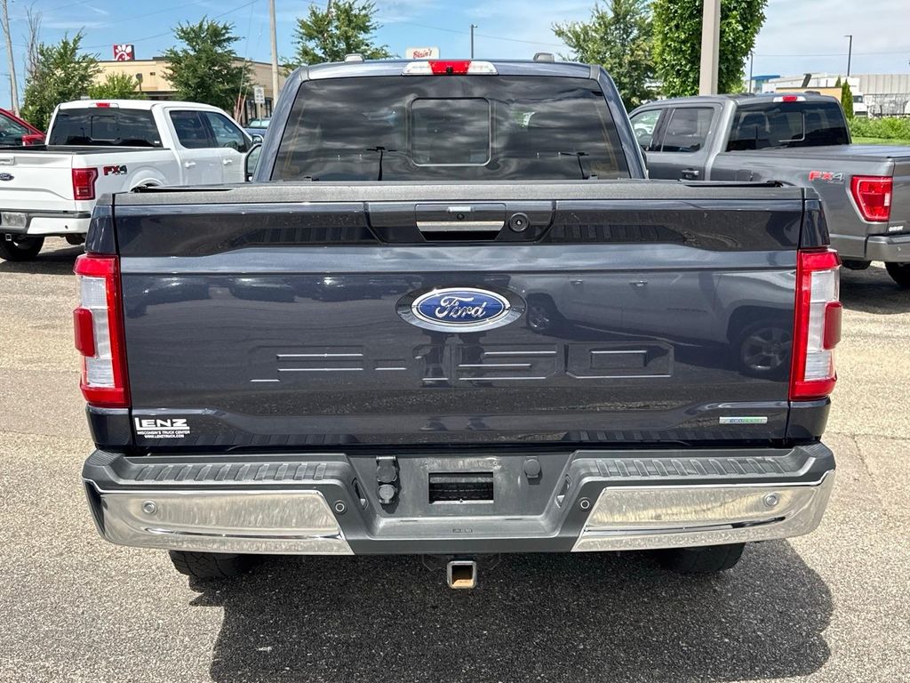 Certified Used 2022 Smoked Quartz Metallic Tinted Clearcoat Ford Lariat image 4
