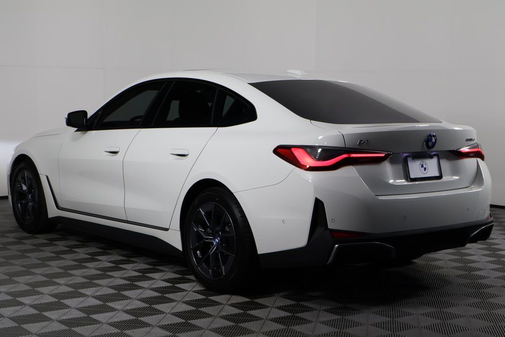 2023 BMW i4 eDrive40 6