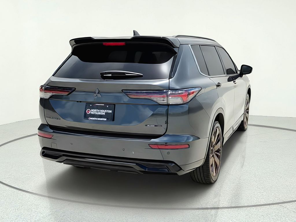 2026 Mitsubishi Outlander Black Edition Gray at North Houston Mitsubishi