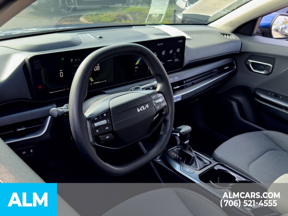 Used 2025 Blue Kia LXS image 10