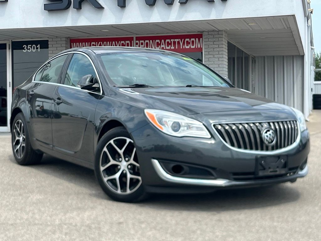 2017 Buick Regal Sport Touring Sedan FWD