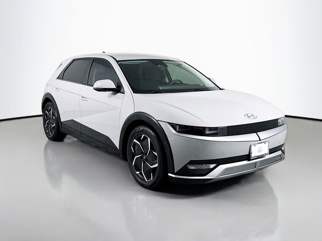 Thumbnail: 2022 Hyundai Ioniq 5 - 3