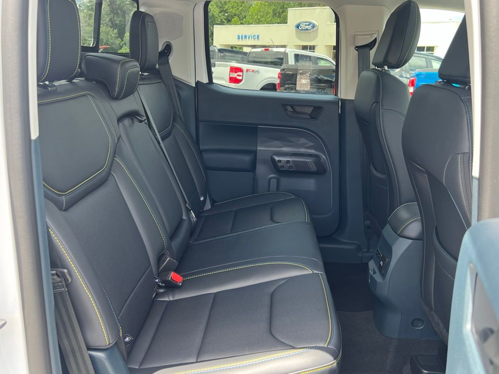 2025 Ford Maverick LOBO White at Walterboro Ford