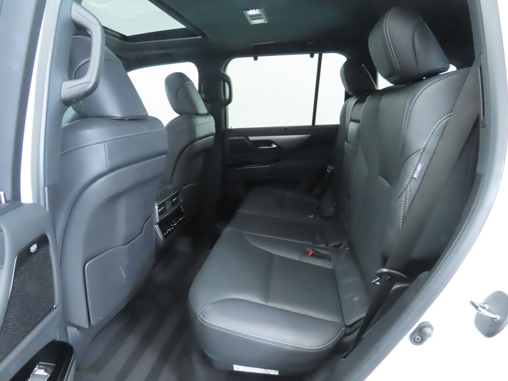 Thumbnail: 2023 Lexus LX - 21