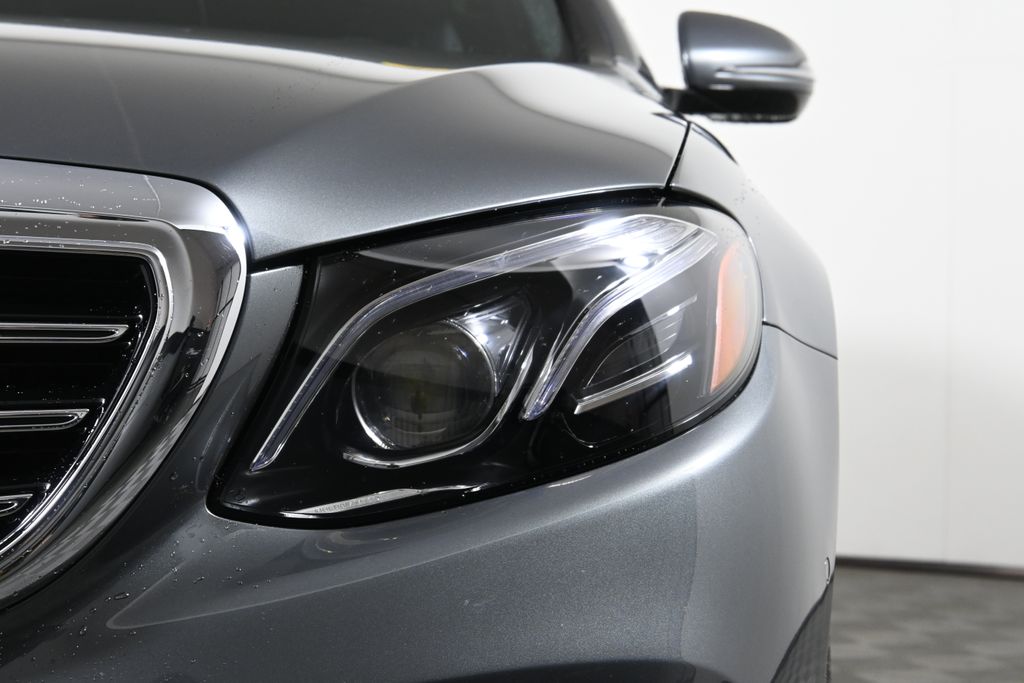 2017 Mercedes-Benz E-Class E 300 10
