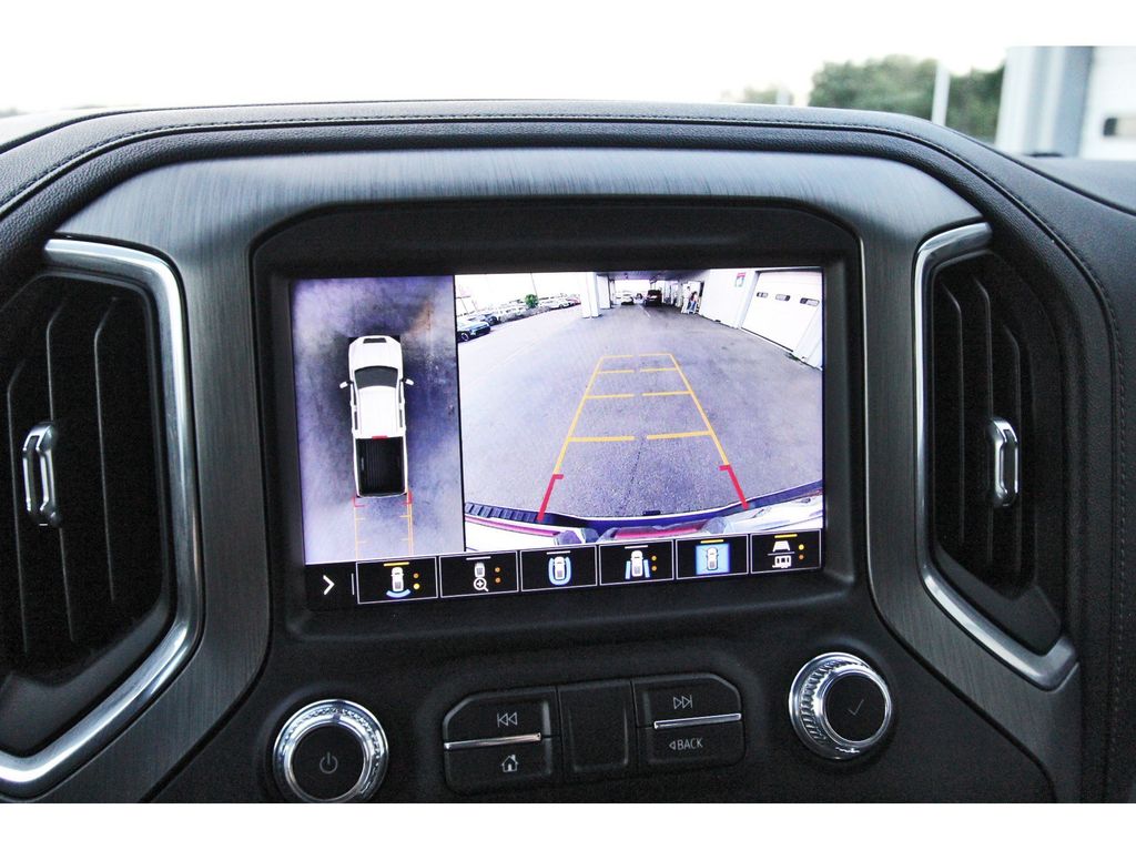 2022 GMC Sierra 2500HD Denali White at EAG Ford Navasota