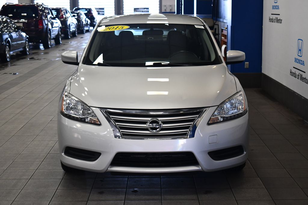 Thumbnail: 2015 Nissan Sentra - 10