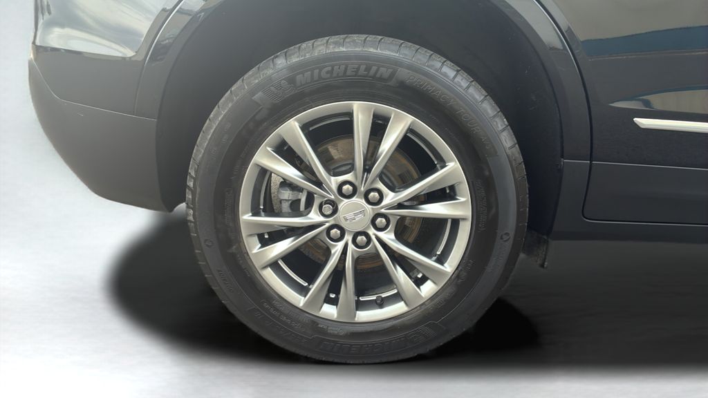 used 2023 Cadillac XT5 car, priced at $31,000