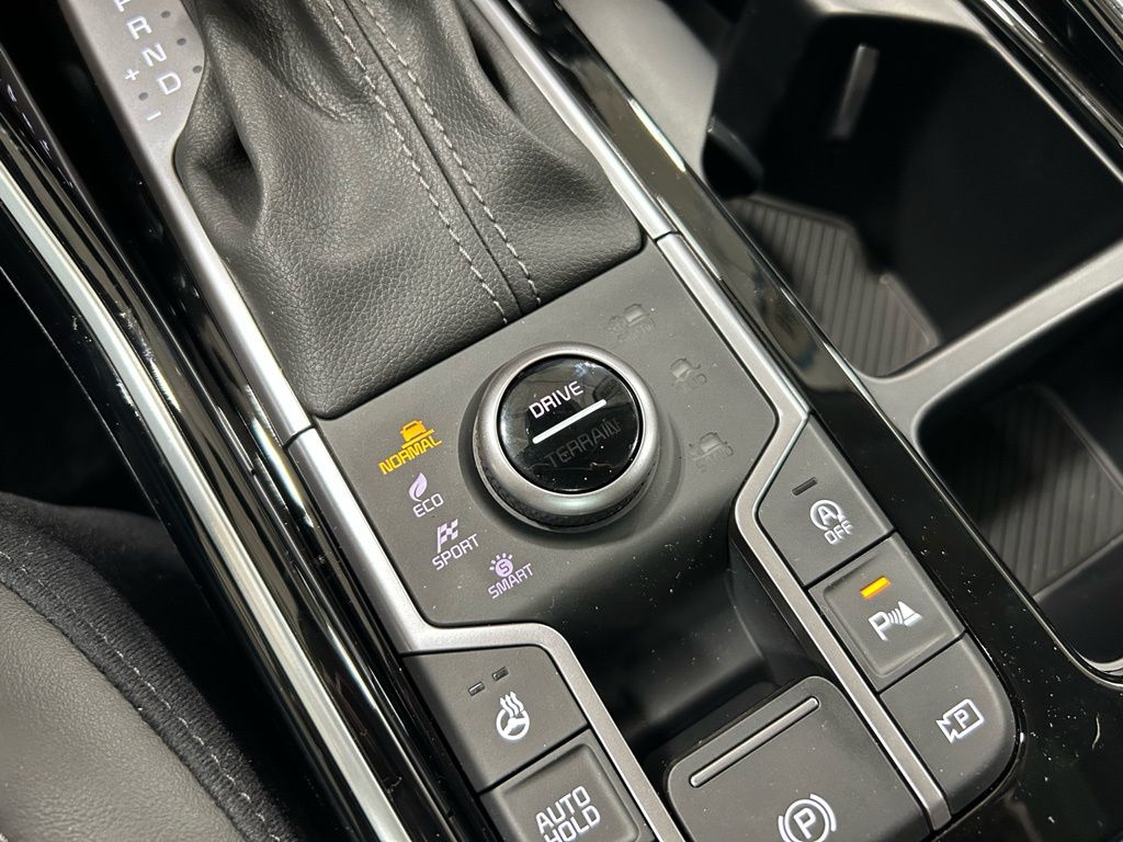 new 2026 Kia Sorento car, priced at $41,695