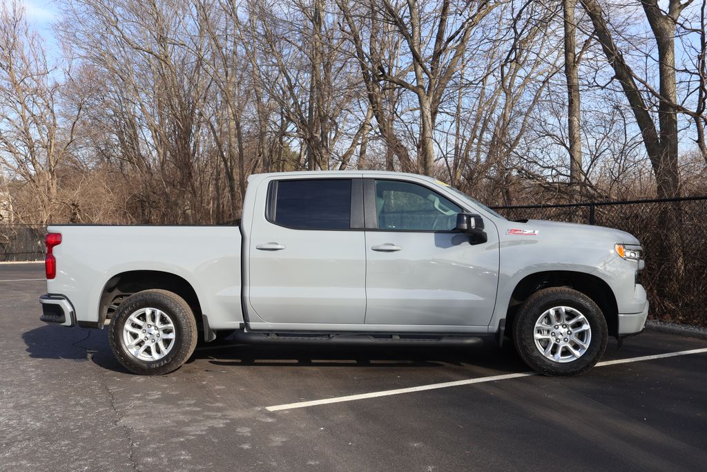 Thumbnail: 2024 Chevrolet Silverado 1500 - 11