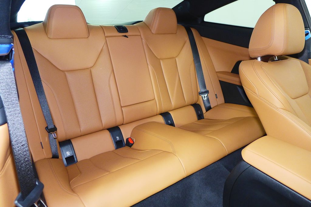 Thumbnail: 2026 BMW 4 Series - 21