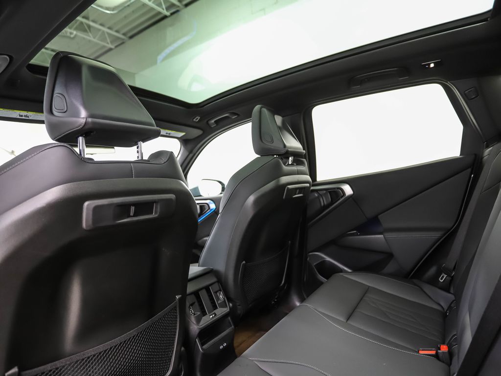 Thumbnail: 2025 BMW X3 - 19