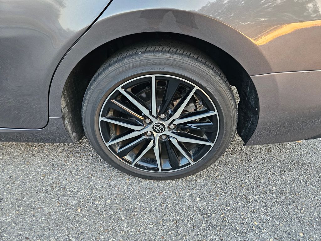 2023 Toyota Camry LE 9