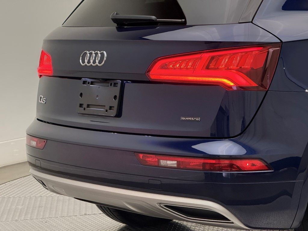 Thumbnail: 2019 Audi Q5 - 15