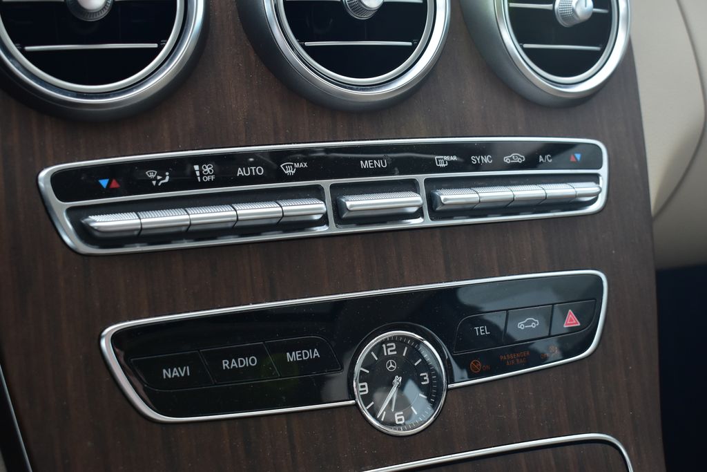 Thumbnail: 2019 Mercedes-Benz C-Class - 20