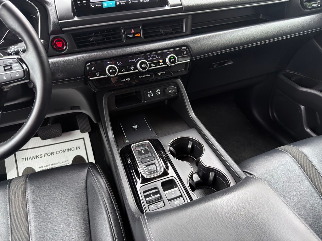 Thumbnail: 2025 Honda Pilot - 15