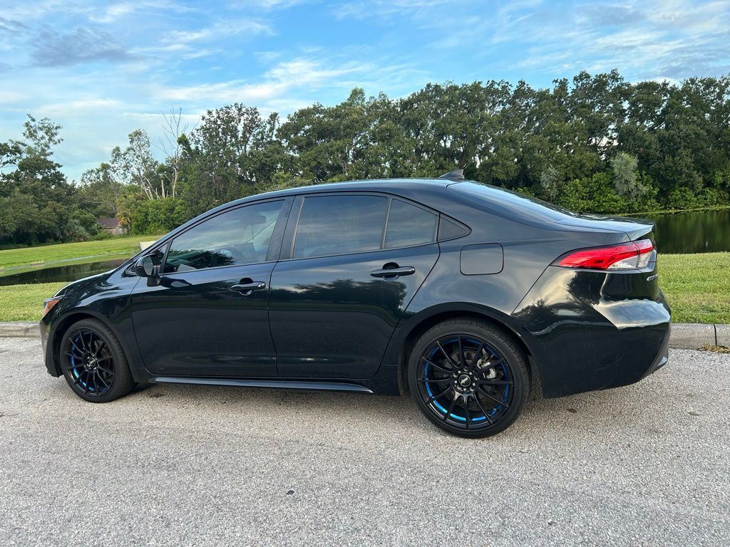 Thumbnail: 2021 Toyota Corolla - 3