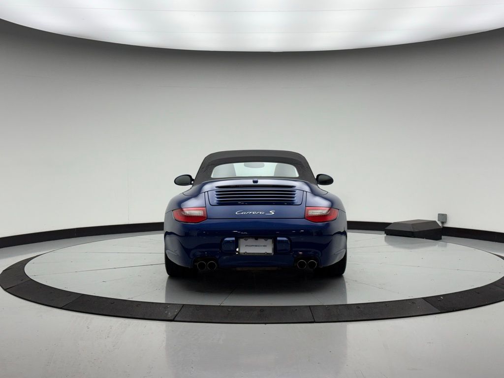 Thumbnail: 2009 Porsche 911 - 10