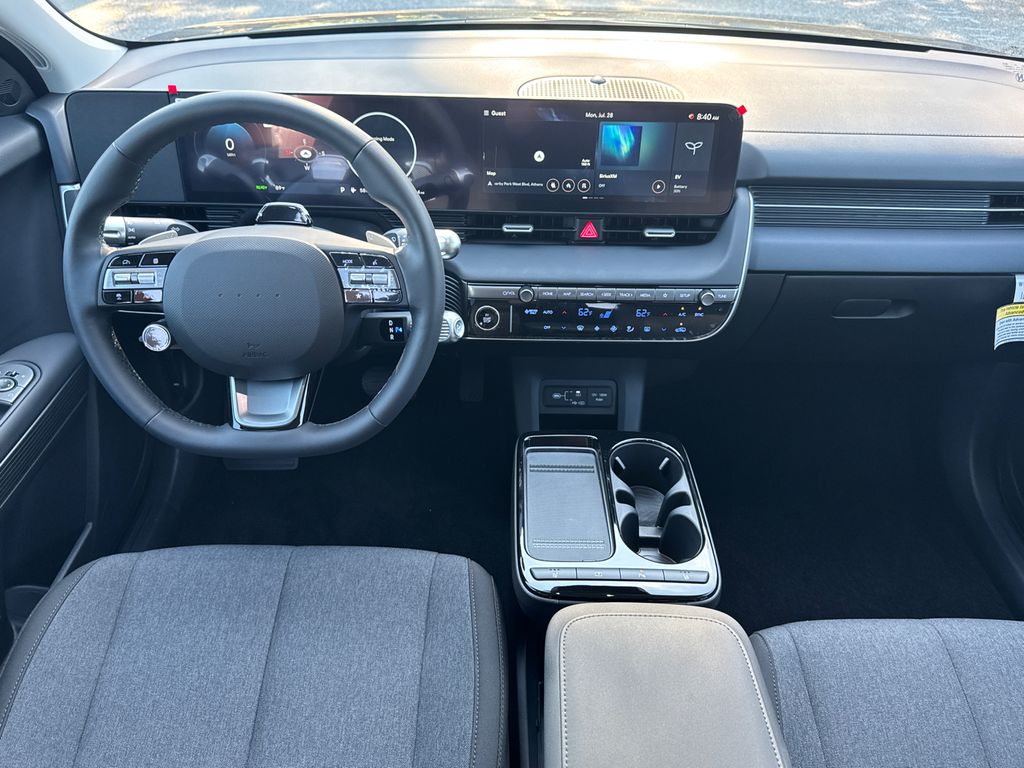 2025 Hyundai Ioniq 5 SE Standard Range photo 13