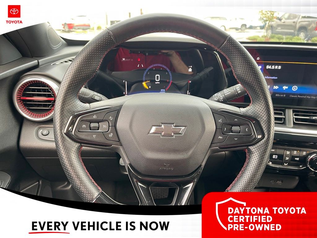 Used 2024 Chevrolet Trax SUV