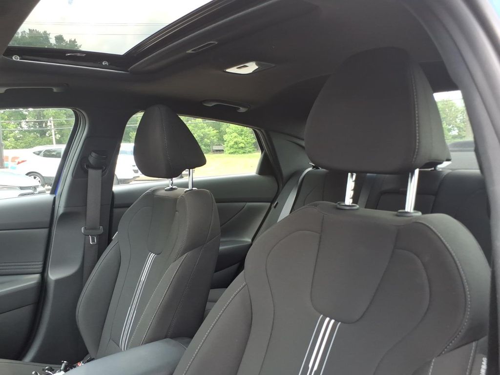 New 2026 Hyundai Elantra Sedan