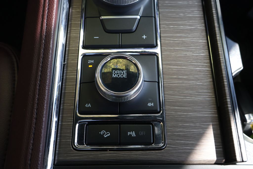 Thumbnail: 2024 Ford Expedition - 21